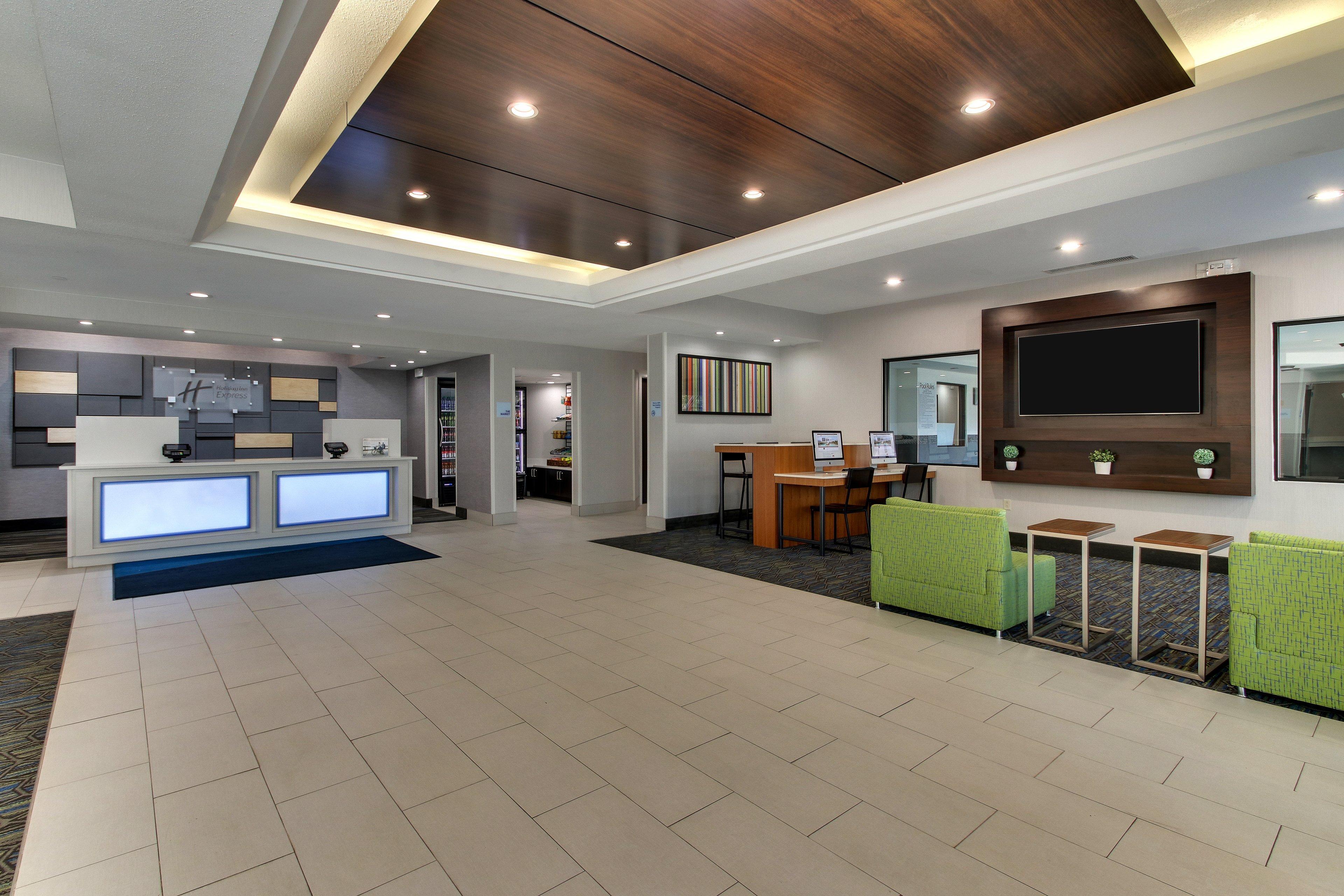 Holiday Inn Express Fishkill-Mid Hudson Valley By Ihg Eksteriør billede
