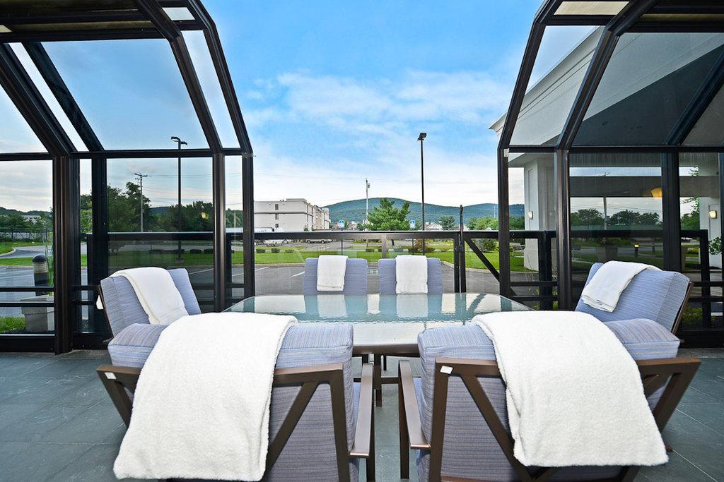 Holiday Inn Express Fishkill-Mid Hudson Valley By Ihg Eksteriør billede