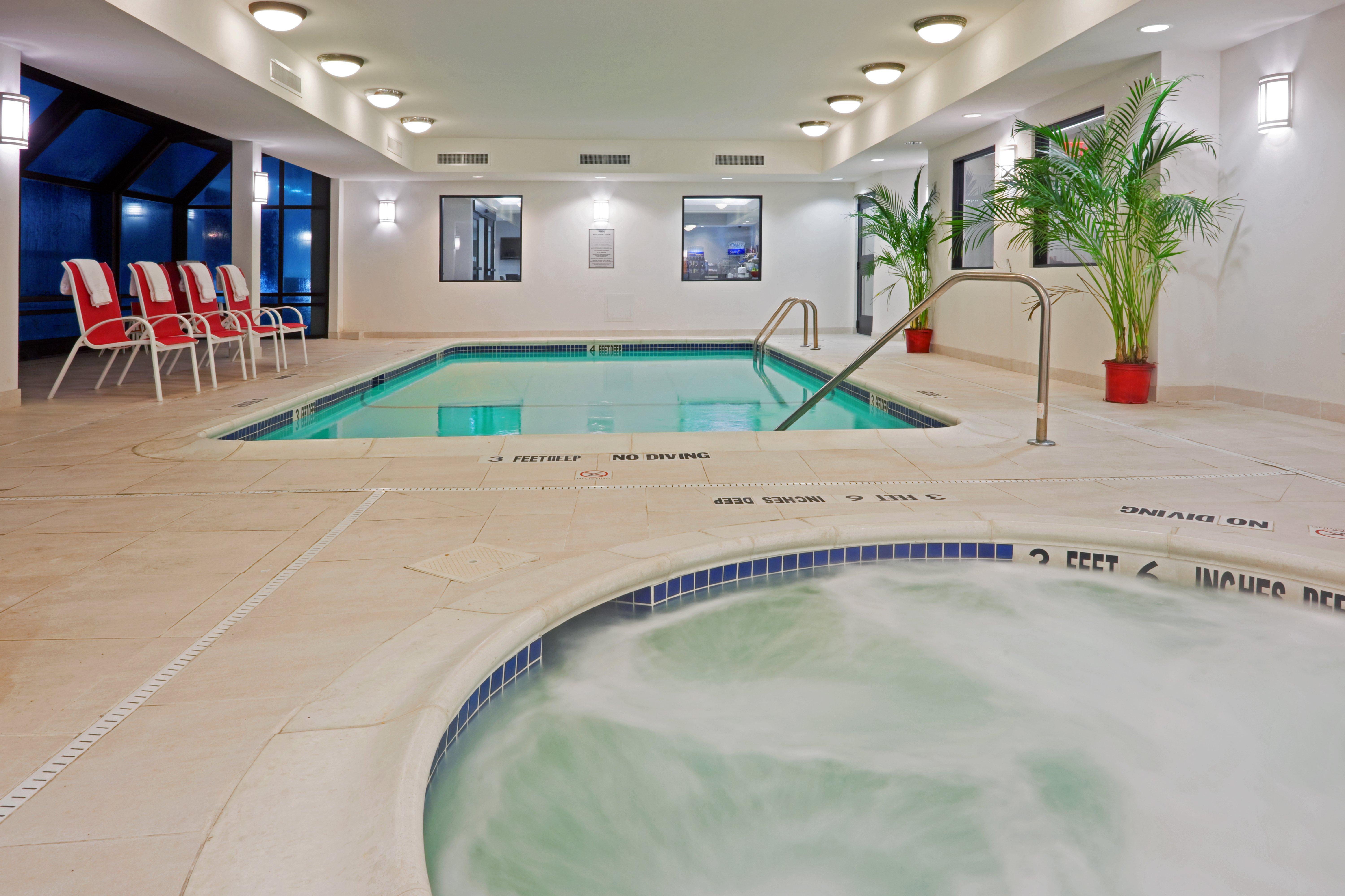 Holiday Inn Express Fishkill-Mid Hudson Valley By Ihg Eksteriør billede