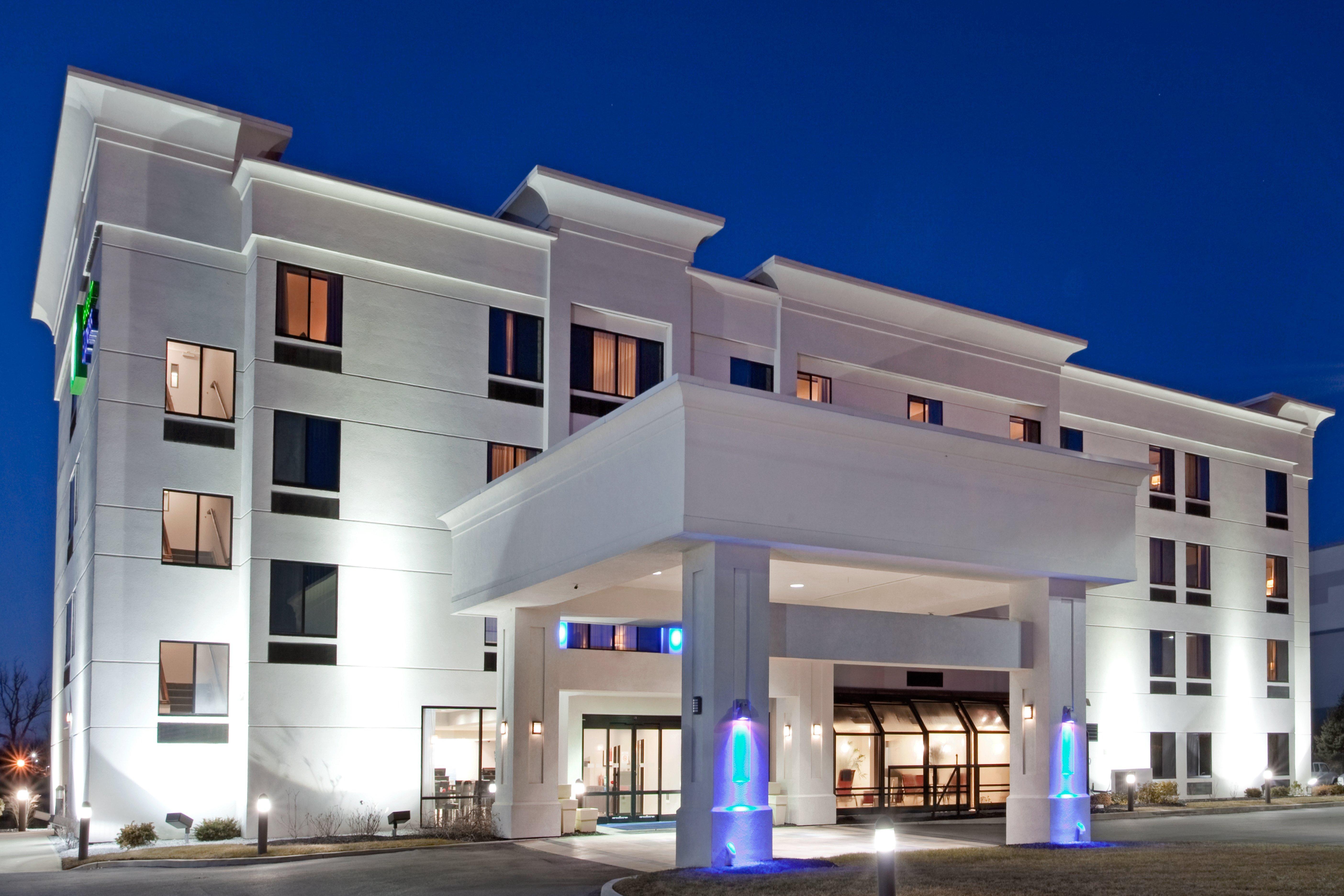 Holiday Inn Express Fishkill-Mid Hudson Valley By Ihg Eksteriør billede