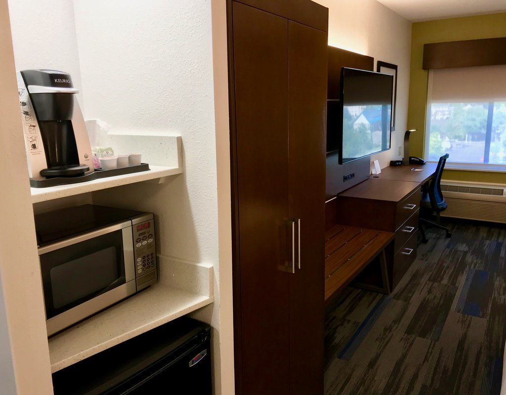Holiday Inn Express Fishkill-Mid Hudson Valley By Ihg Eksteriør billede